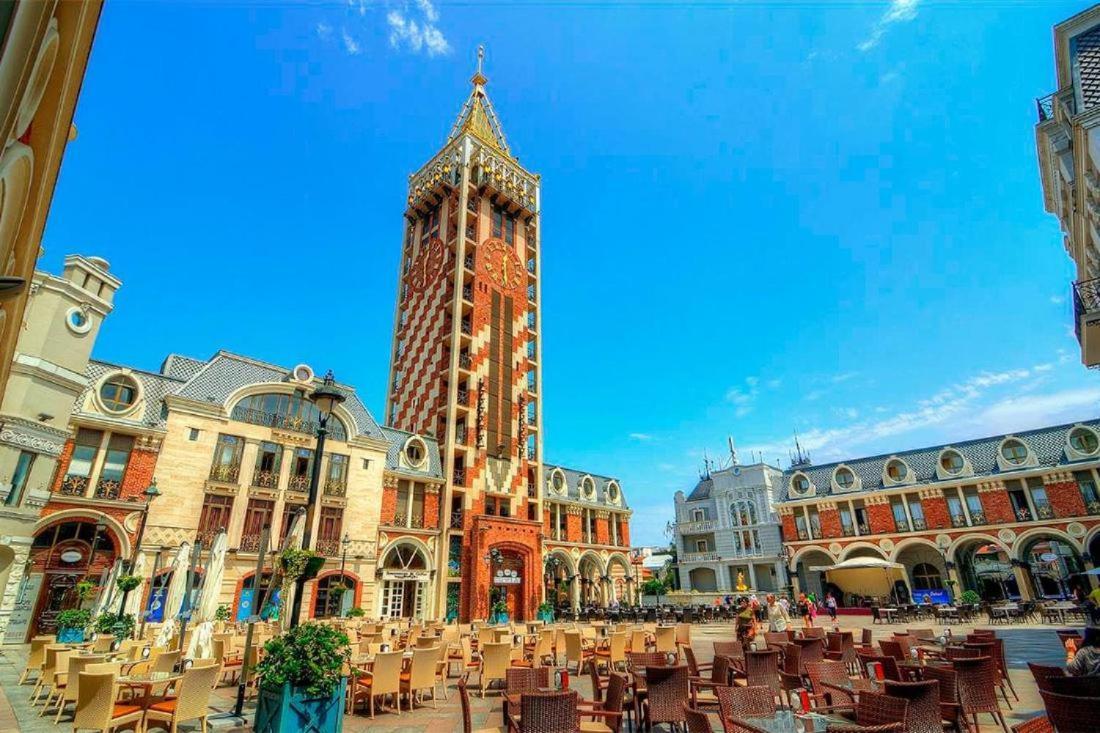 Orbi City In Batoumi Extérieur photo